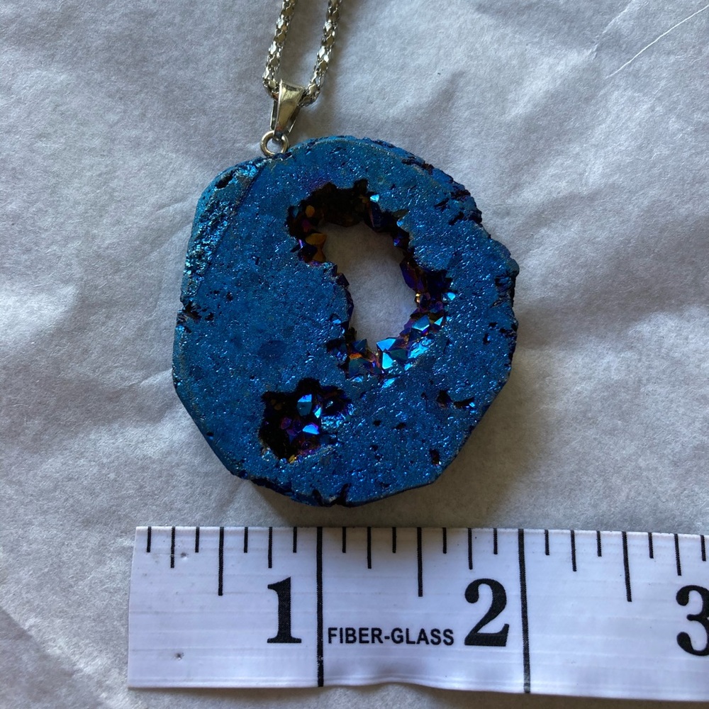 Free Shape Large Round Geode Blue - Picture 3 of 4